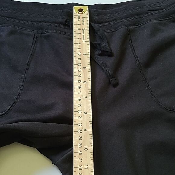 NEW PM RELAXED COMFORT TECH BLACK LIGHTWEIGHT CAPRI PANTS PETITE MEDIUM NWT - Picture 10 of 10